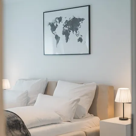 Stilvolle Wohnung Im Stadtzentrum - Loggia - Kingsize Bett - Smart Tv - Netflix - 60Qm - 24H Check-In Ludwigsburg Exterior foto