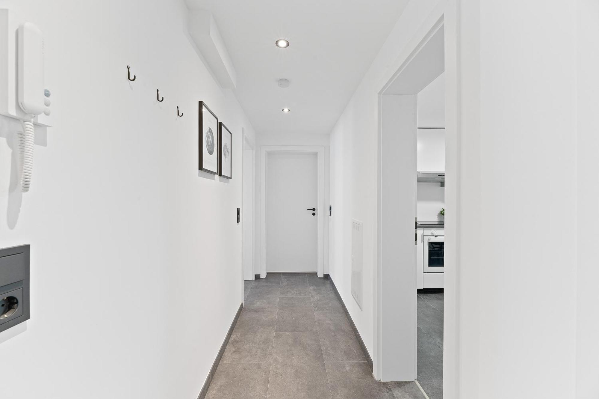 Stilvolle Im Stadtzentrum - Loggia - Kingsize Bett - Smart Tv - Netflix - 60qm - 24h Check-in * Ludwigsburg
