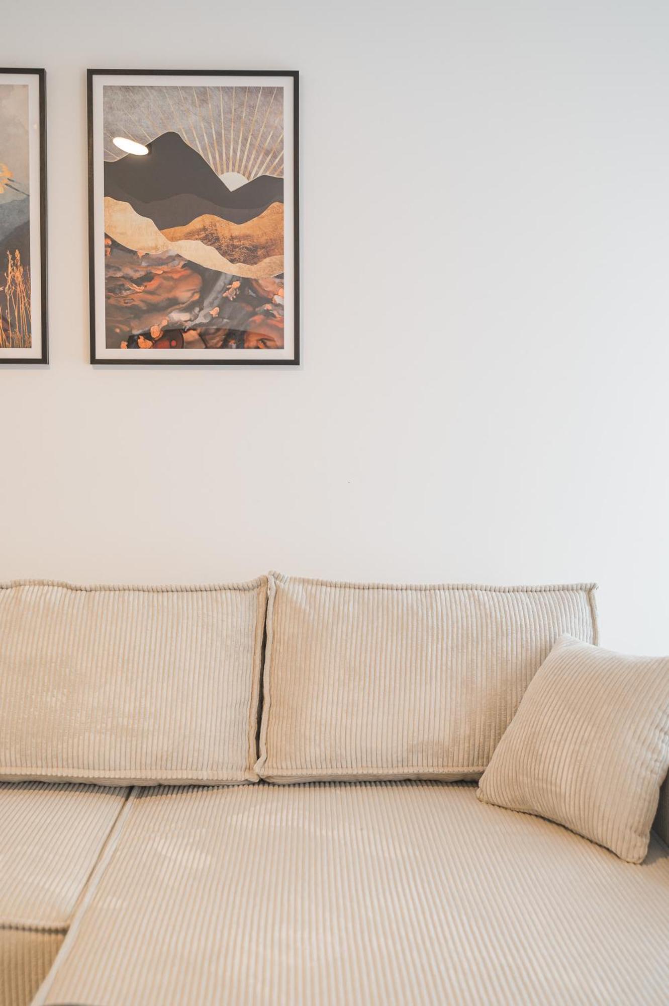 Apartment Stilvolle Im Stadtzentrum - Loggia - Kingsize Bett - Smart Tv - Netflix - 60qm - 24h Check-in Ludwigsburg